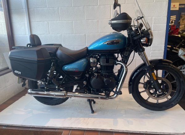 8463698x2048x1536_FFFFFF_L_0