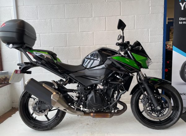 2023 Kawasaki Z400